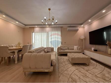 Apartament 2+1 me qira Liqeni i Thate!