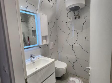 Apartament me qera 1+1 ne astir