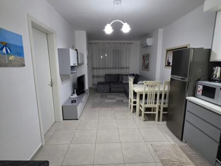 🎯 SHITET APARTAMENT 1+1  📍 QERRE