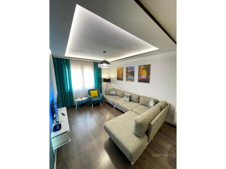 JEPET ME QIRA APARTAMENT 2+1+2 TE RRUGA E DIBRES , TOWER BRIDGE 3