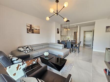 Jepet me Qira Apartament 2+1 + Post Parkimi + gardorobe– Ambasador 3 ✨çmimi 2200 euro