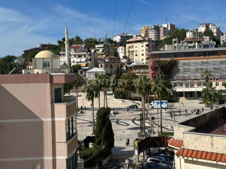 Jepet me Qira Apartament 1+1 në Qender te Durrësit 400 Euro