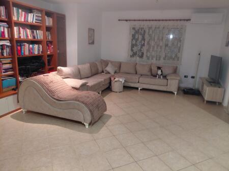 SHITET APARTAMENT 2+1 LIQEN ARTIFICIAL 300.000 EURO