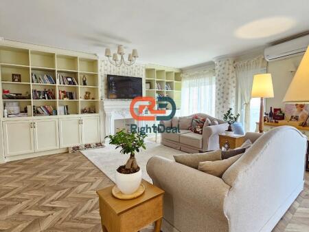 Tek Rezidenca Kodra E Diellit 2, Shitet Super Apartament 2+1, Me Pamje Nga Dajti Dhe Totalisht I Investuar !!