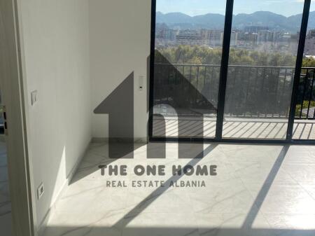 Spazio Ufficio - Myslym Shyre.