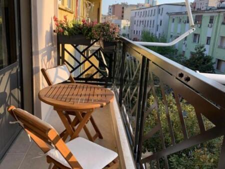 🏡 Apartament me Qira – Qendra e Durrësit