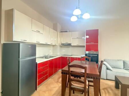 🏢Via Jordan Misja, vicino a Bar Kafe Europa, appartamento in affitto, 2+1, arredato. 60.000 Leke