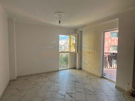 Shitet, Apartament 1+1, Rruga Mine Peza, Tiranë