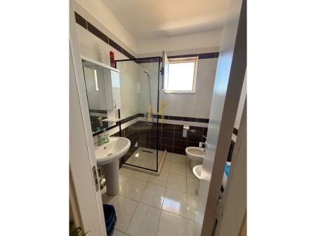 OFROHET PER QERA APARTAMENT 2+1 ME VERANDE NE PLEPA , DURRES !