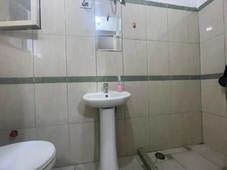 Apartament me qera 1+1, 5 MAJI 450 EURO