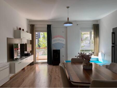 APARTMENT 2+1 & PARKING FOR RENT AT COMPLEX FZ