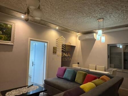 Affitto, Appartamento 2+1+balcone+Posto Auto, Fresk, 550 Euro/mese