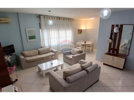 2+1 APARTMENT FOR RENT IN CENTER BARRICADES STREET