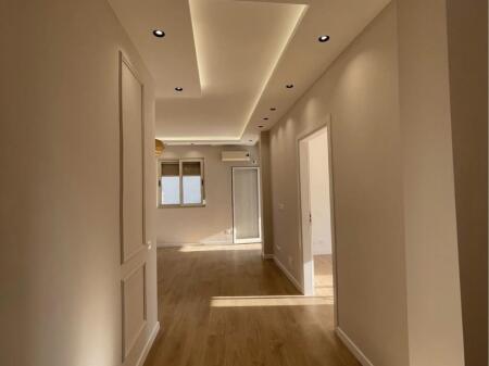 Shitet apartament 2+1 ne golem