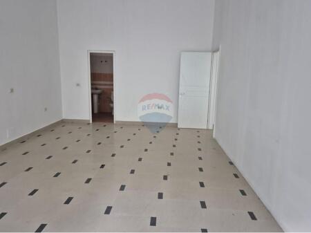 Shop for rent near Kodra e Diellit !