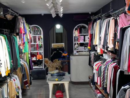 SHITET BIZNESI 45M2 "RRUGA MUHAMET GJOLLESHA, VASIL SHANTO" 20.000 EURO