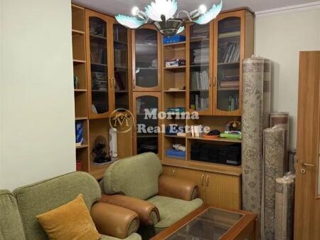 Qera, Apartament, 3+1, Xhamllik, 700 euro/muaj