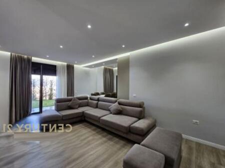 WE OFFER APARTMENT 2+1+2+GARAGE FOR RENT IN SELITE