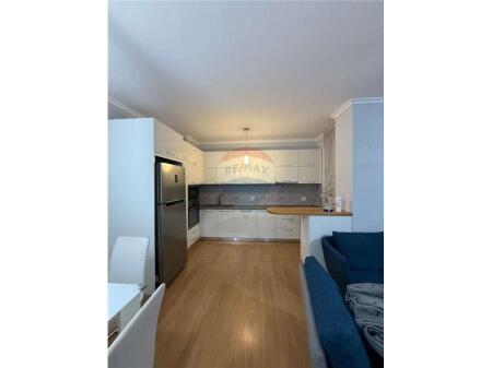 JEPET APARTAMENT 1+1 ME P. PARKIMI ME QERA TEK MYSLYM SHYRI