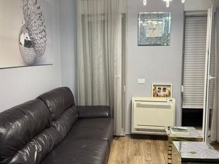 VENDESI APPARTAMENTO 1+1 21 DICEMBRE 173.250 EURO