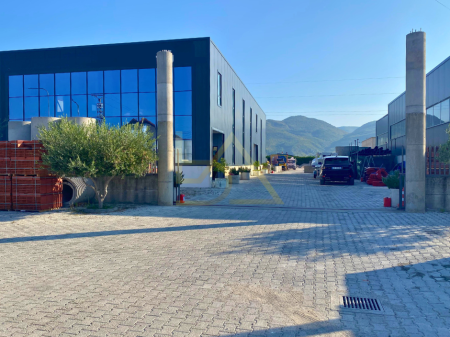 Shiten 2 Kapanone dhe Shtëpi Private – Ishull Lezhë, Lezhë