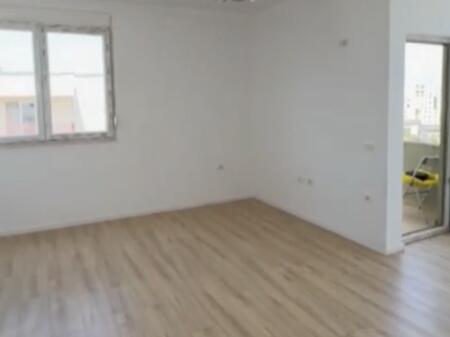 Shitet 1+ 1 ne Yzberish 87 000 euro