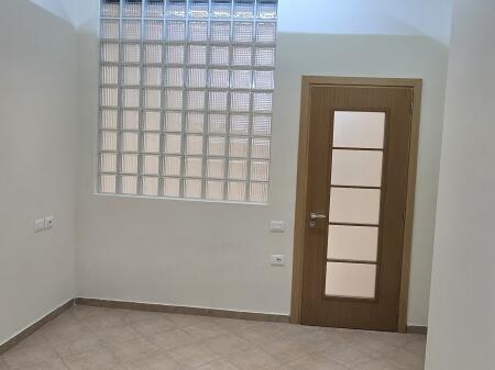 Office for rent, near Lion Park 2, 550 
