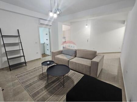 Apartament 1+1 per qira ne Myslym Shyr!