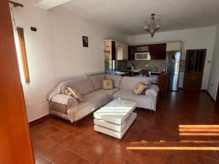 Shtepi private me qera 3+1