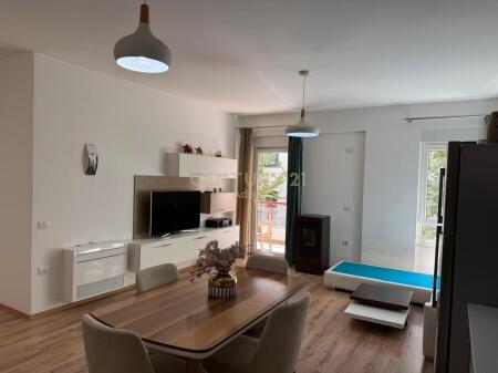 OFFERED APARTMENT 2+1+2 PARKING SPACES, AT DRY LAKE