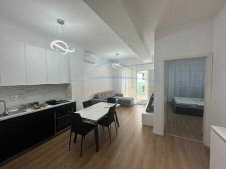 Jepet Super Qera Apartament 1+1, Rezidenca Kaimi, Ali Dem, 450€