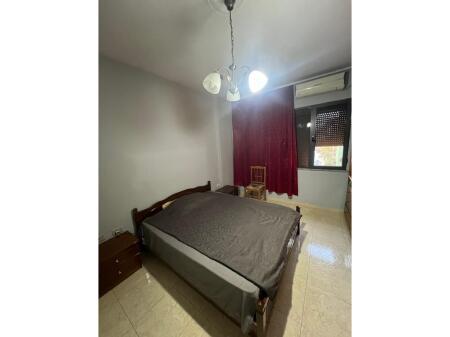 Apartament 2+1 me qira në zonën Vasil Shanto!