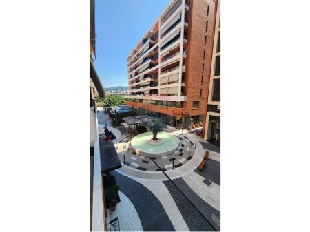 AMBIENTE COMMERCIALE IN AFFITTO, COMPLESSO DELIJORGJI!