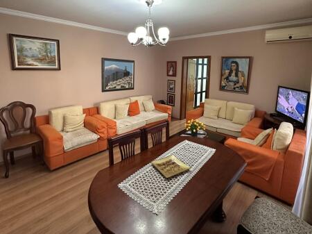 Shitet Apartament 4+1+2 tualete 📍Ali Dem ne rrugen Idriz Dollaku