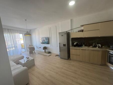Apartament me qira prane spitalit HYGEA
