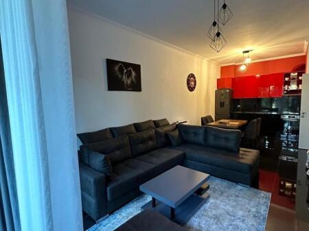 Apartament me qera 1+1 te Farmacia 10