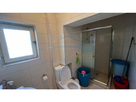 Qira, Apartament 1+1, Fresk, Tiranë 450 €,OPP58762