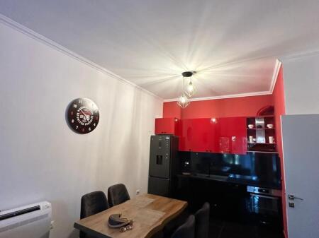 Apartament me qera 1+1 te Rruga e Dibrës