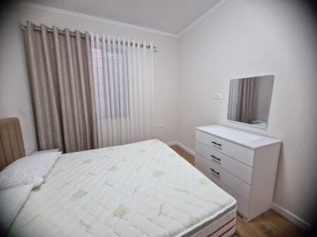 JEPEN ME QERA 2 APARTAMENTE 1+1,