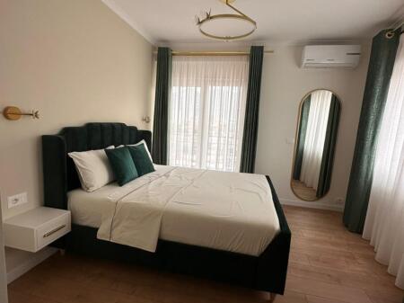 Rent, Apartment 3+1+2+Parking space Train Station, Tirana.