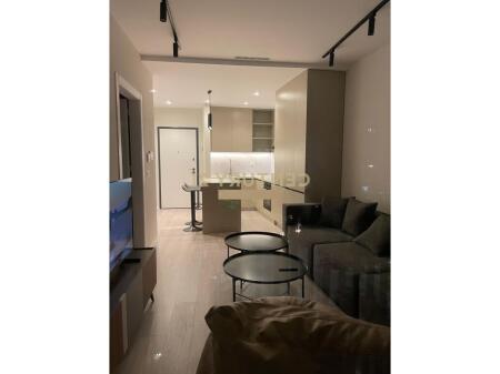 We rent out a 1+1 apartment with parking space at Lake View, Kosovareve Street!