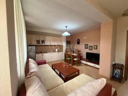 Apartament 2+1 per shitje tek 21-Dhjetori
