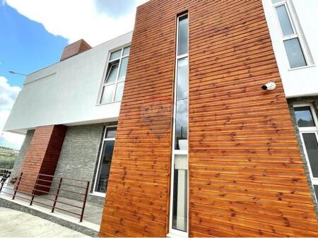 Villa with pool for rent Farke Lake