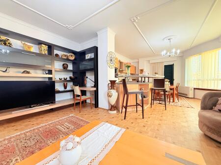 🏡 Jepet me Qira – Apartament 3+1 + 2 Tualete + Post Parkimi