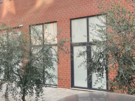 BUSINESS PREMISES FOR RENT 100M2 "TRAIN STATION" 900 EURO