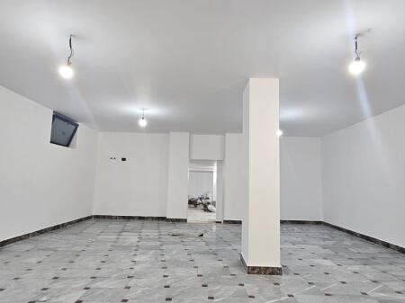 DYQAN ME QERA 200 M2 BLLOK 3800 EURO