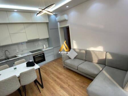 Jepet me qira apartament 2+1 + depo, tek Bar Santa, Rruga Myslym Shyri – Tiranë   