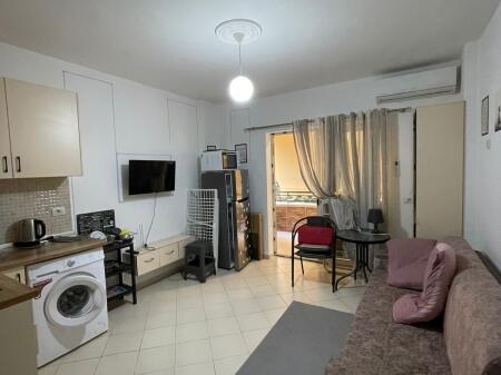 🏡 SHITET APARTAMENT (Garzoniere) 📍Afer Majestic, Durrës