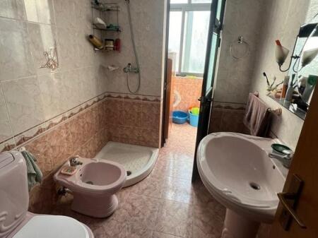 Apartament 2+1 me Qera ne Vasil Shanto