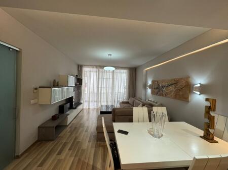 Apartament 2+1 me qira te Mine Peza, Donika Center